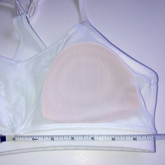 NEW AUTHENTIC AMERICAN HERITAGE Sports Bra Racerback Straps Medium White NWOT - Picture 11 of 15